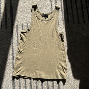 AYR / Flex tank in olive